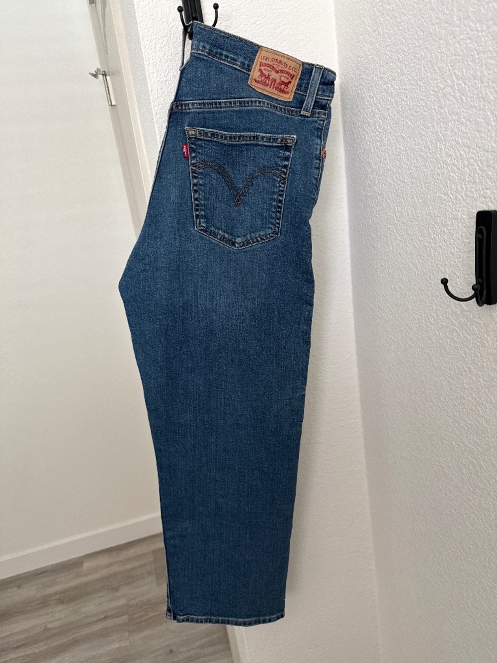 Ankle Jeans